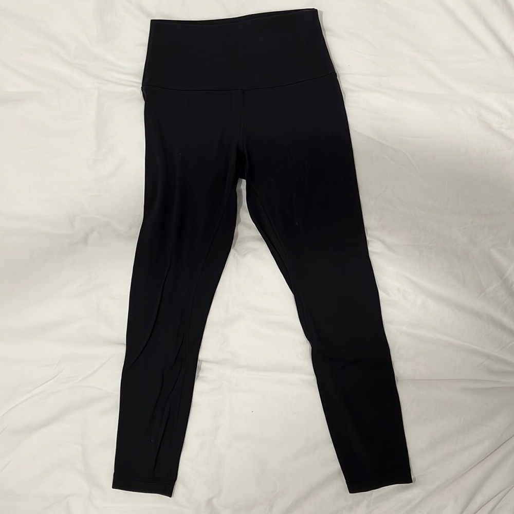 Lulu Lemon high waist 3/4 length, size 6, leggings